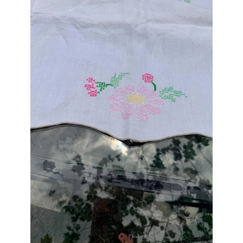 Vintage Hand Embroidered Floral Tablecloth Cottagecore Farmhouse Pink Green Line